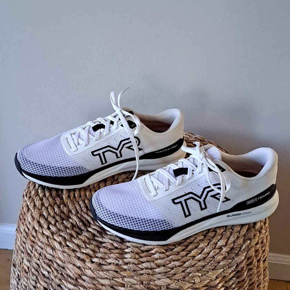 TYR Unisex SR-1 Tempo SURGENRG+ White Knit‎ Running/Athletic Sneakers M10.5/W12